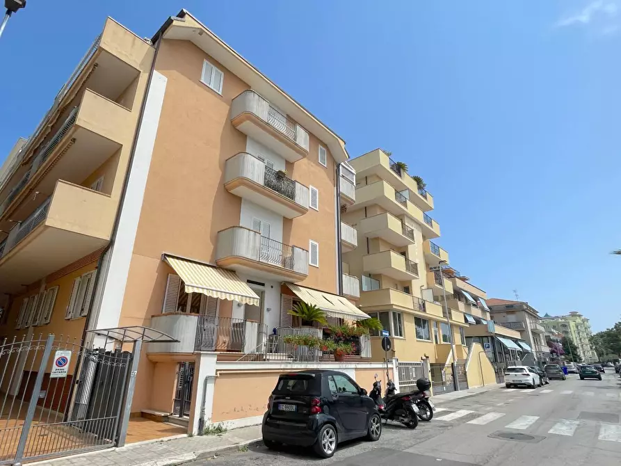 Immagine 31 di Appartamento in vendita  in Via Clara Maffei 97 a San Benedetto Del Tronto