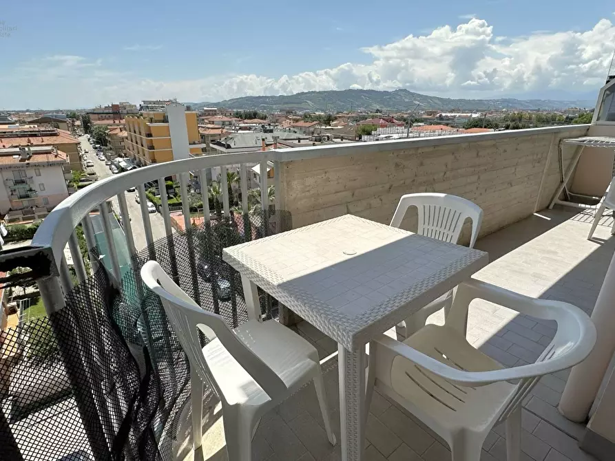 Immagine 9 di Appartamento in vendita  in Via Cherubini 12 a San Benedetto Del Tronto