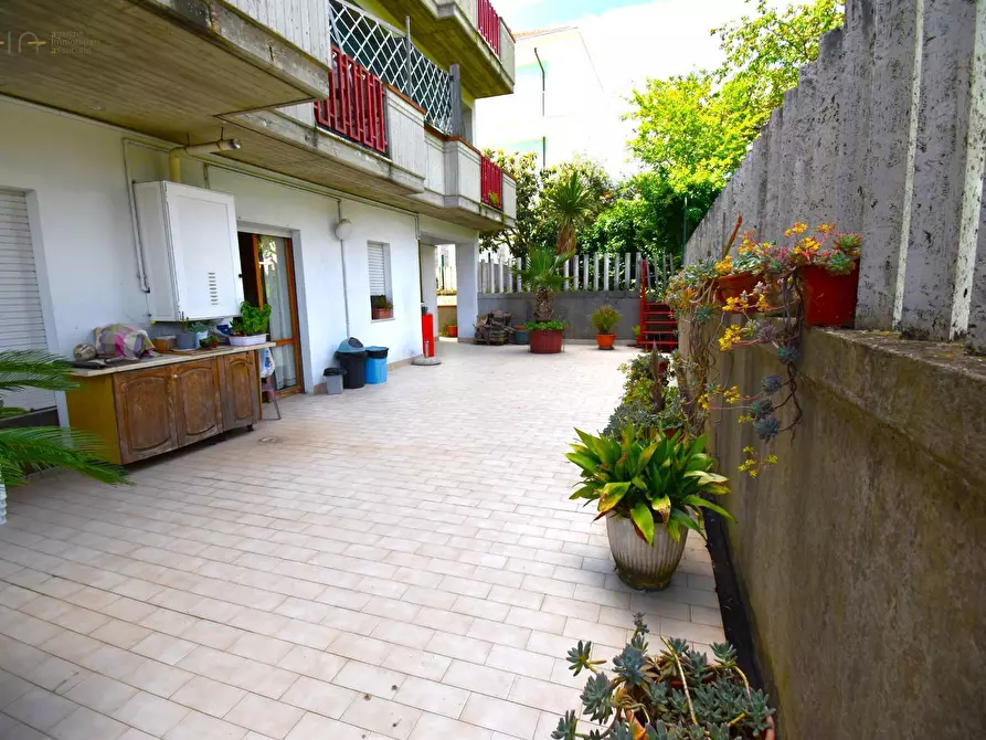 Immagine 13 di Appartamento in vendita  in Via Giovanni Verga 7 a Monsampolo Del Tronto