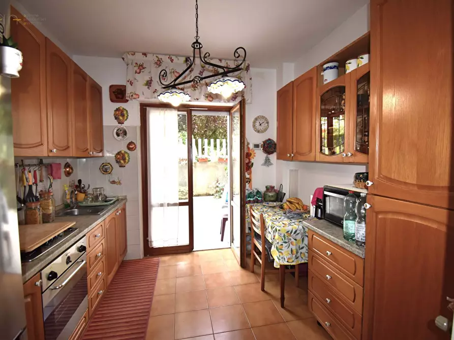 Immagine 14 di Appartamento in vendita  in Via Giovanni Verga 7 a Monsampolo Del Tronto