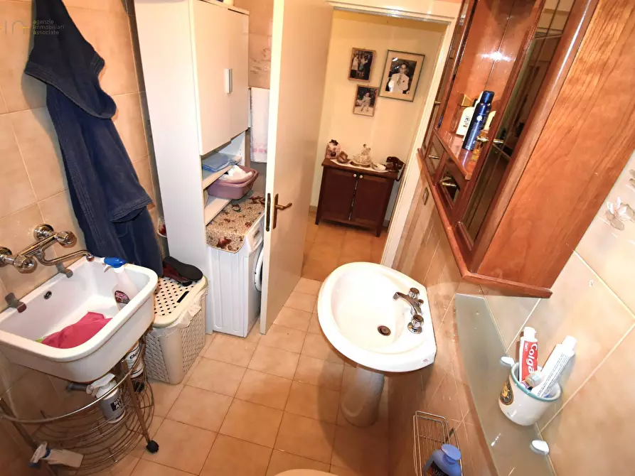 Immagine 23 di Appartamento in vendita  in Via Giovanni Verga 7 a Monsampolo Del Tronto