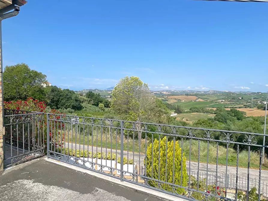 Immagine 26 di Rustico / casale in vendita  in Contrada Dietro La Chiesa 1 a Monsampolo Del Tronto