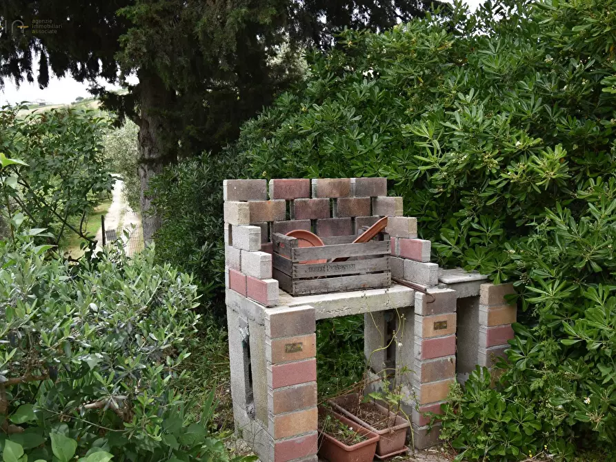 Immagine 23 di Rustico / casale in vendita  in Contrada Gozzana 10 a Ripatransone