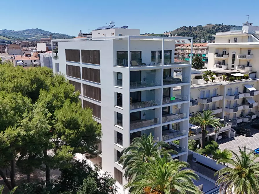 Immagine 30 di Appartamento in vendita  in Viale Bruno Buozzi snc a San Benedetto Del Tronto