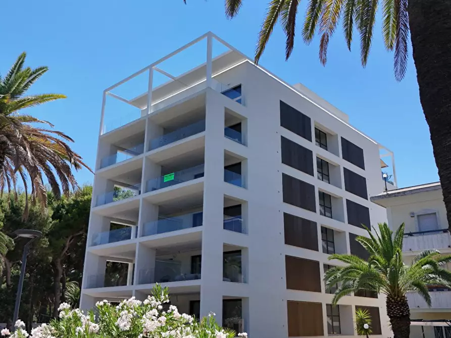 Immagine 6 di Appartamento in vendita  in Viale Bruno Buozzi snc a San Benedetto Del Tronto