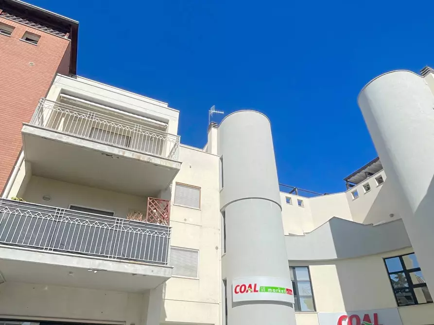 Immagine 1 di Appartamento in vendita  in Piazza Kolbe 6 a San Benedetto Del Tronto