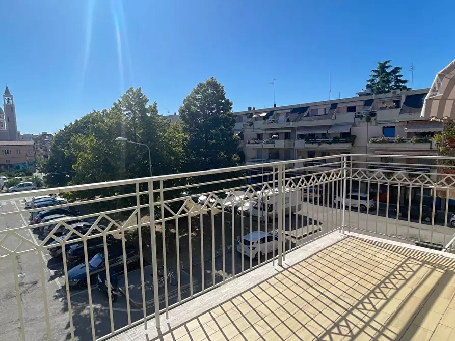 Immagine 10 di Appartamento in vendita  in Piazza Kolbe 6 a San Benedetto Del Tronto