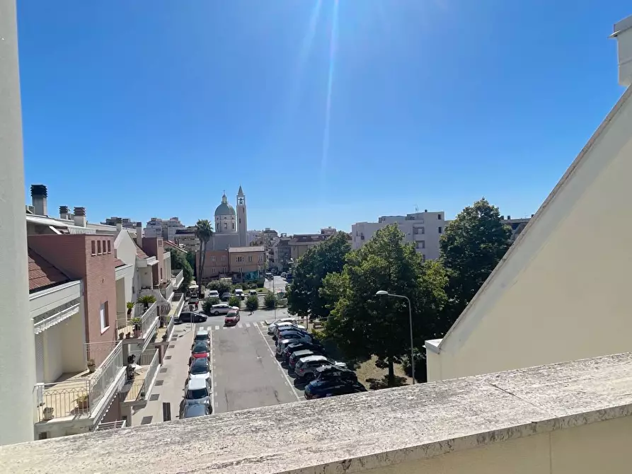 Immagine 32 di Appartamento in vendita  in Piazza Kolbe 6 a San Benedetto Del Tronto