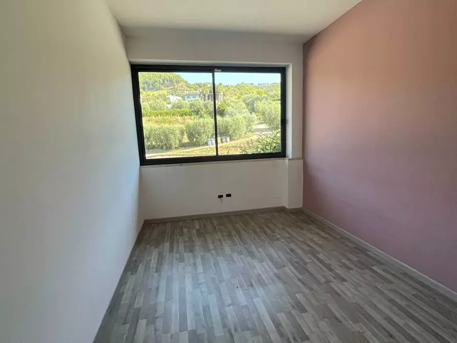 Immagine 21 di Laboratorio in vendita  in Contrada Tesino 40 a Ripatransone