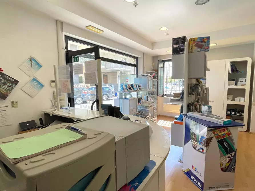 Immagine 10 di Locale commerciale in vendita  in Via Marsala 55 a San Benedetto Del Tronto