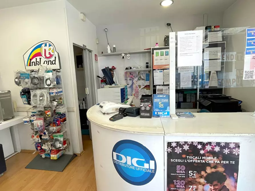 Immagine 12 di Locale commerciale in vendita  in Via Marsala 55 a San Benedetto Del Tronto