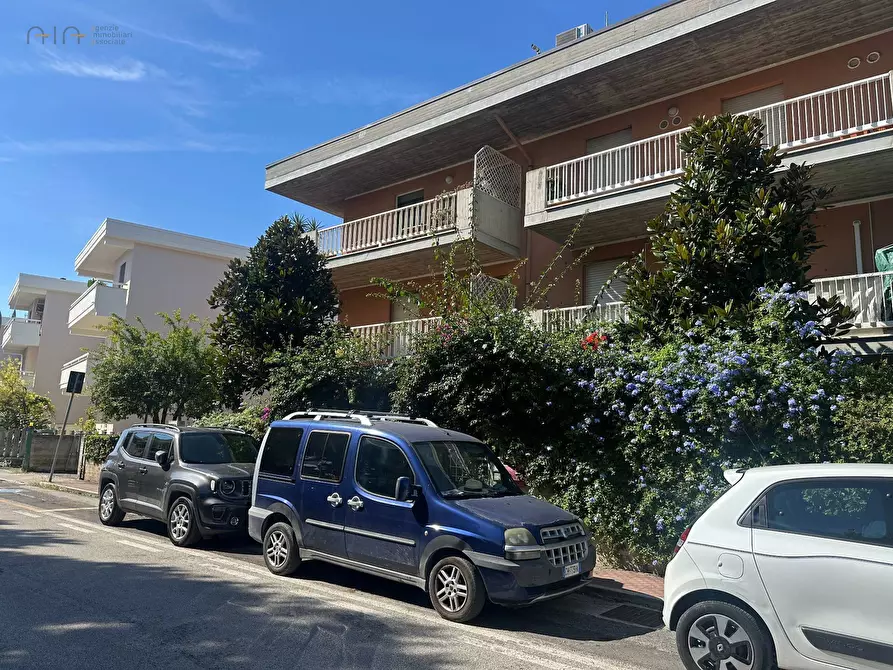 Immagine 2 di Appartamento in vendita  in Via Ponza 106 a Grottammare