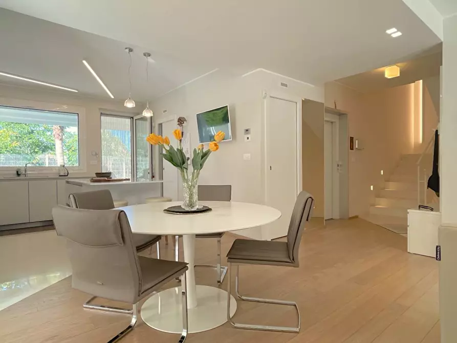 Immagine 8 di Villetta a schiera in vendita  in Via Domanico Scarlatti 32 / 34 a San Benedetto Del Tronto