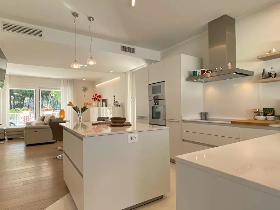 Immagine 12 di Villetta a schiera in vendita  in Via Domanico Scarlatti 32 / 34 a San Benedetto Del Tronto