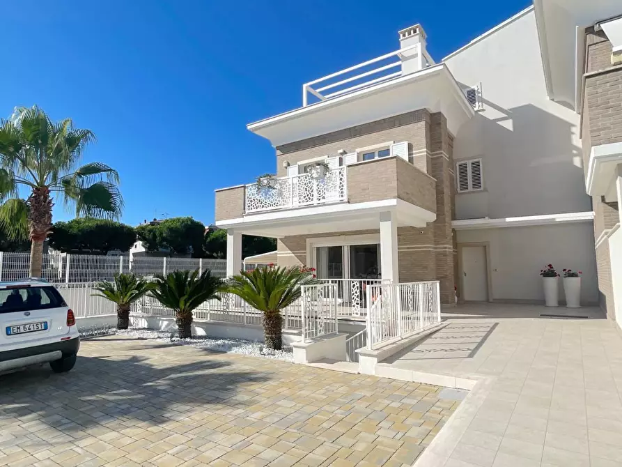 Immagine 60 di Villetta a schiera in vendita  in Via Domanico Scarlatti 32 / 34 a San Benedetto Del Tronto