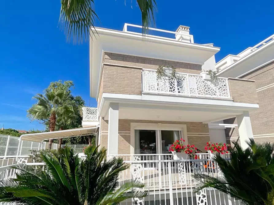 Immagine 62 di Villetta a schiera in vendita  in Via Domanico Scarlatti 32 / 34 a San Benedetto Del Tronto