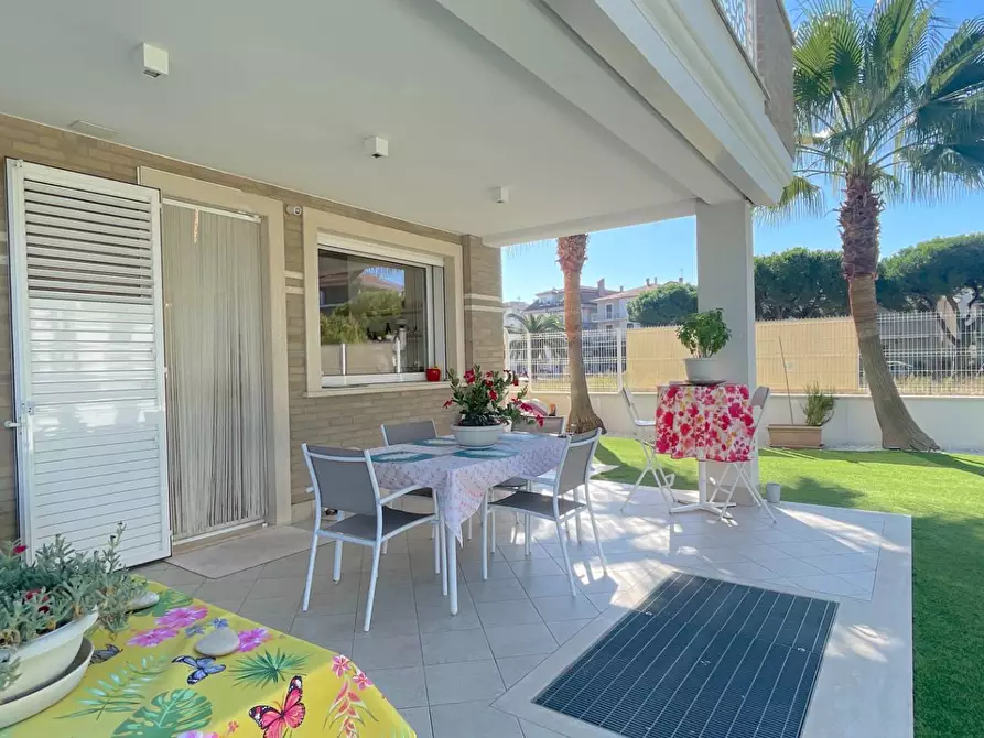 Immagine 77 di Villetta a schiera in vendita  in Via Domanico Scarlatti 32 / 34 a San Benedetto Del Tronto