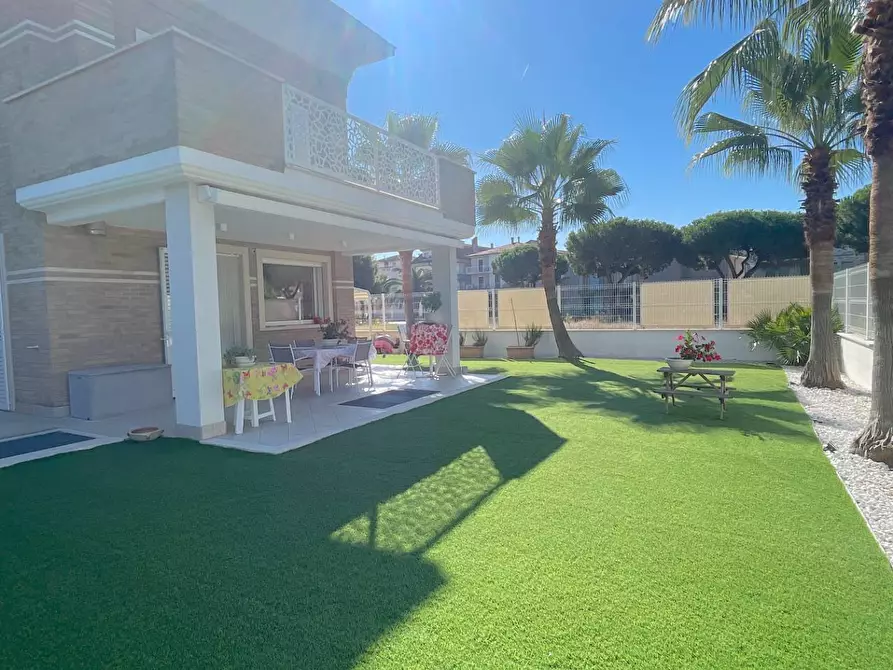 Immagine 79 di Villetta a schiera in vendita  in Via Domanico Scarlatti 32 / 34 a San Benedetto Del Tronto