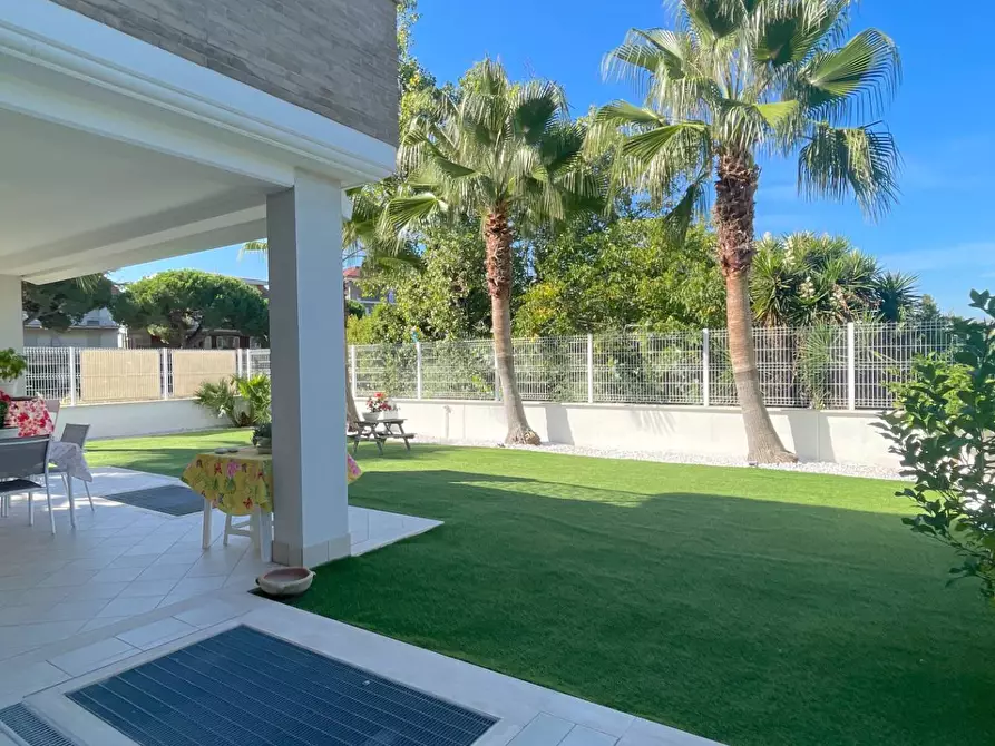 Immagine 81 di Villetta a schiera in vendita  in Via Domanico Scarlatti 32 / 34 a San Benedetto Del Tronto