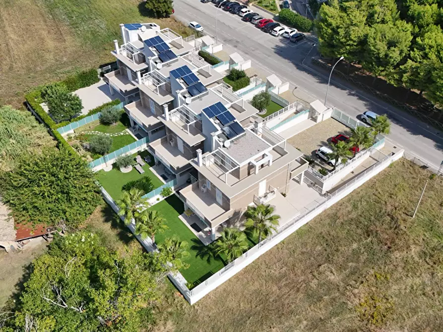 Immagine 126 di Villetta a schiera in vendita  in Via Domanico Scarlatti 32 / 34 a San Benedetto Del Tronto