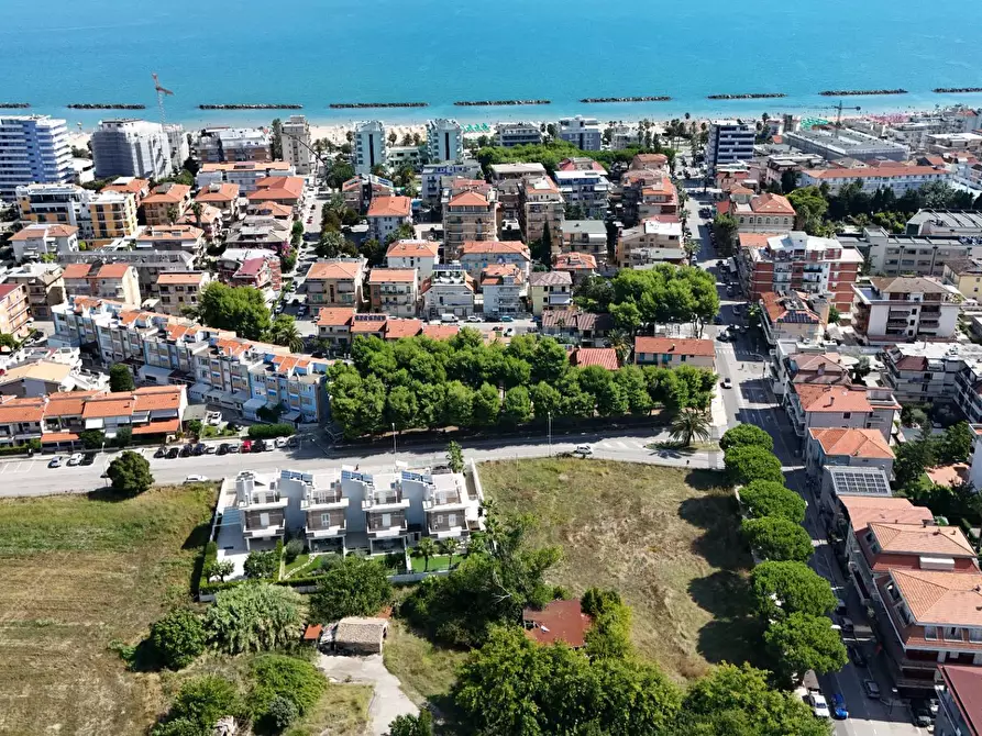 Immagine 128 di Villetta a schiera in vendita  in Via Domanico Scarlatti 32 / 34 a San Benedetto Del Tronto