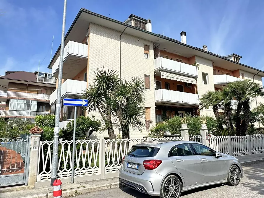Immagine 1 di Appartamento in vendita  in Via Cola Di Rienzo 10c a San Benedetto Del Tronto