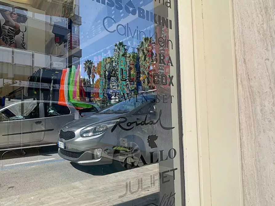 Immagine 5 di Attività commerciale in vendita  in Via dei Laureati 2/b a San Benedetto Del Tronto