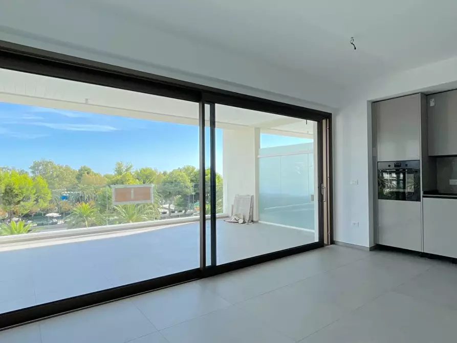 Immagine 19 di Appartamento in vendita  in Viale Bruno Buozzi snc a San Benedetto Del Tronto