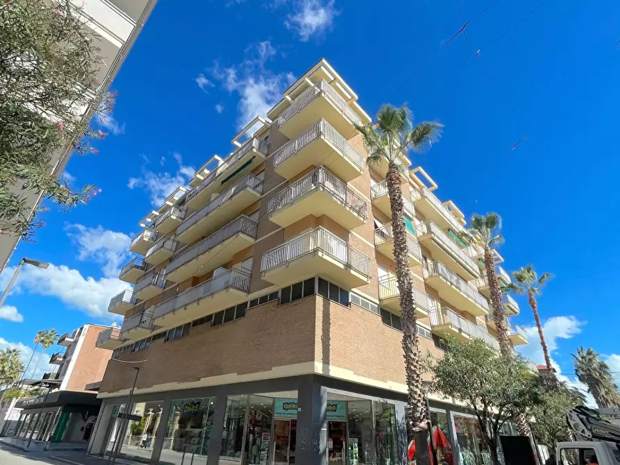 Immagine 17 di Appartamento in vendita  in Via Galileo Galilei 32 a San Benedetto Del Tronto