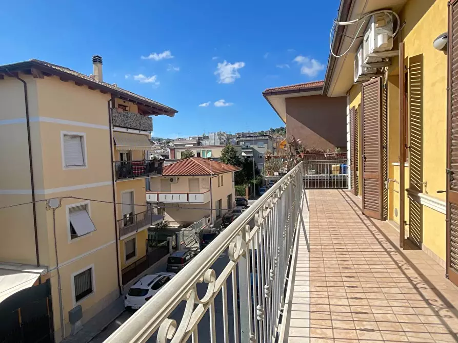 Immagine 9 di Appartamento in vendita  in Viua Ugo Foscolo 27 a San Benedetto Del Tronto