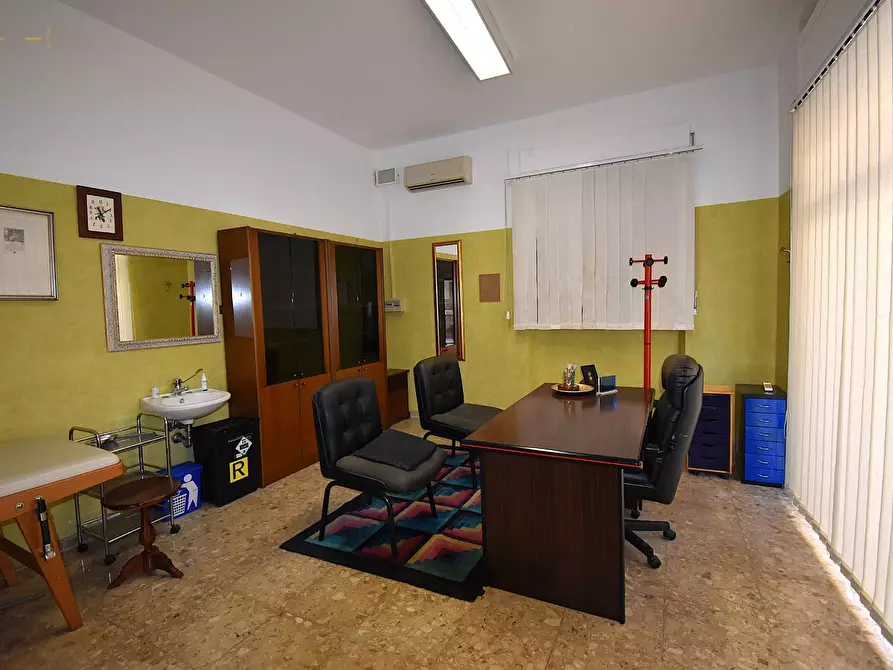 Immagine 2 di Ufficio in affitto  in Via Luigi Rizzo 8 a San Benedetto Del Tronto