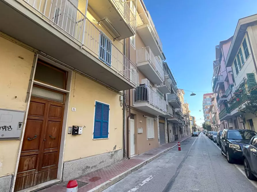 Immagine 6 di Appartamento in vendita  in Via Dei Piceni 31 a Grottammare