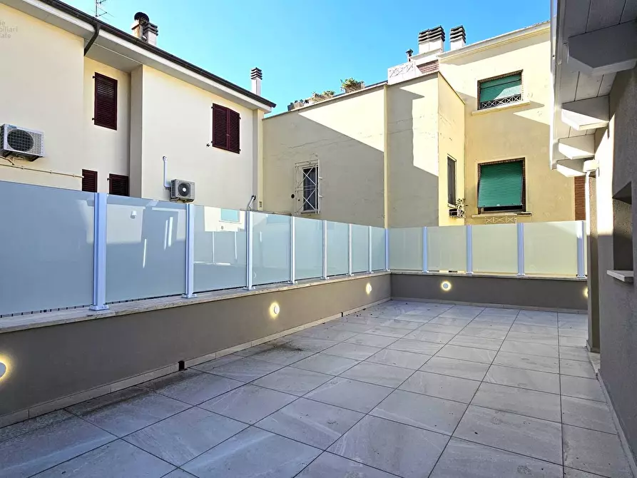 Immagine 21 di Appartamento in vendita  in Via Laberinto 54 a San Benedetto Del Tronto