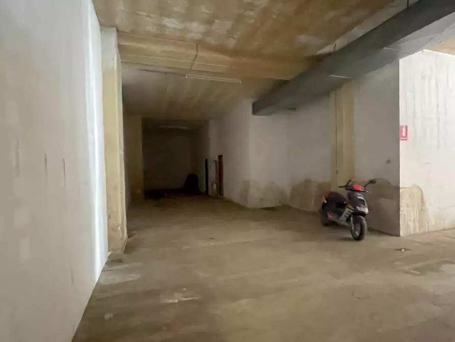 Immagine 11 di Box auto in vendita  in Via Machiavelli 8 a San Benedetto Del Tronto