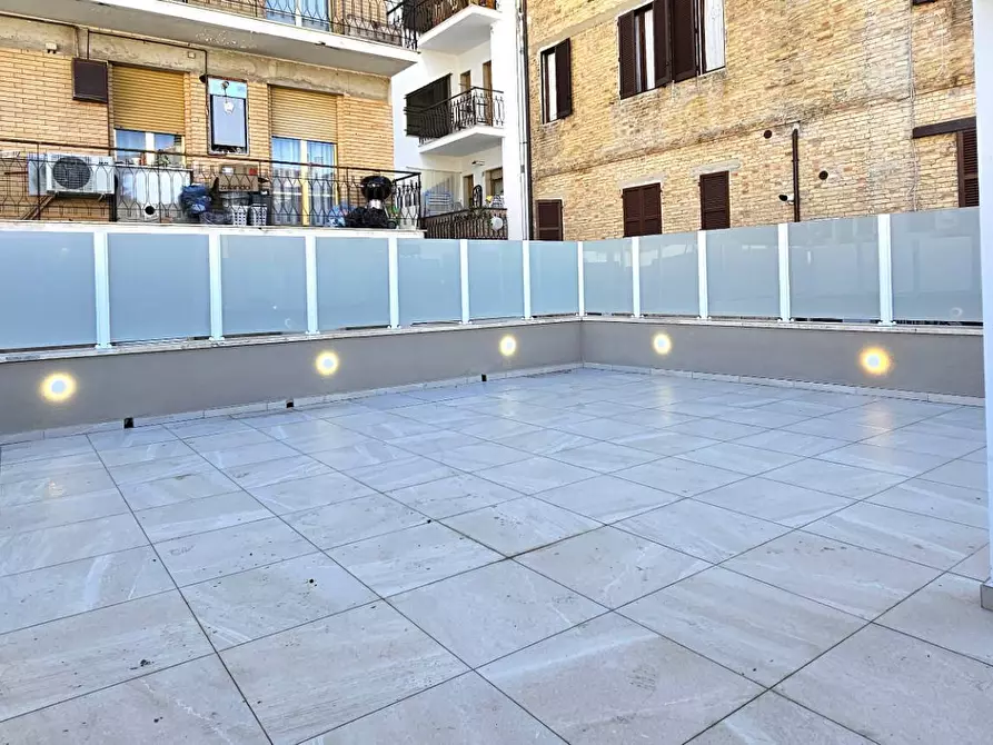 Immagine 24 di Appartamento in vendita  in Via Laberinto 54 a San Benedetto Del Tronto