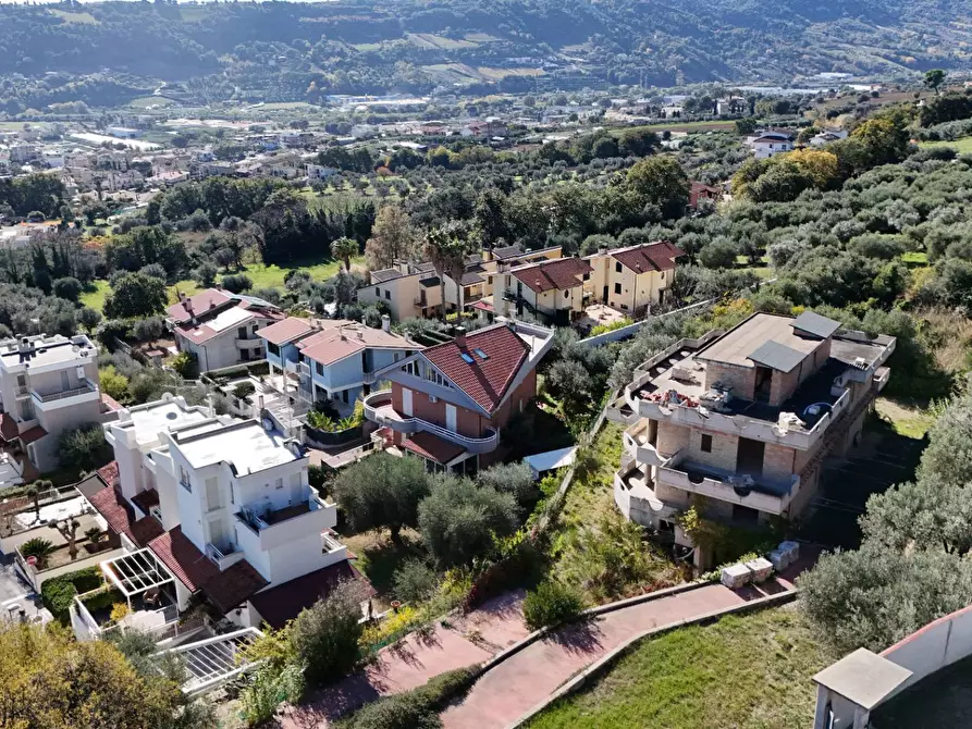 Immagine 14 di Villa in vendita  in Strada Provinciale Cuprense 62 a Grottammare