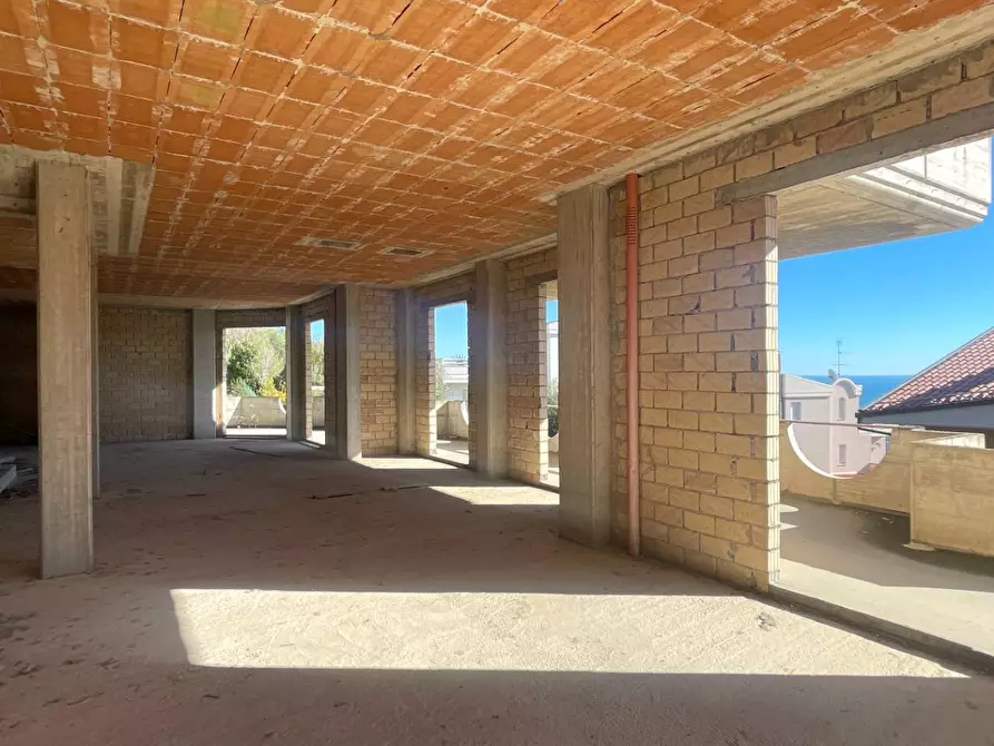 Immagine 18 di Villa in vendita  in Strada Provinciale Cuprense 62 a Grottammare