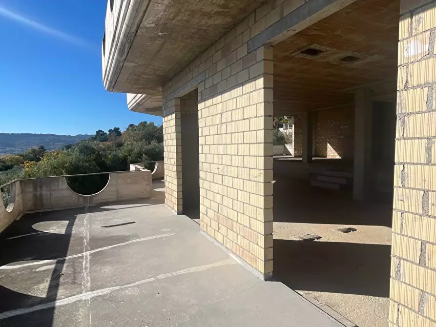 Immagine 37 di Villa in vendita  in Strada Provinciale Cuprense 62 a Grottammare