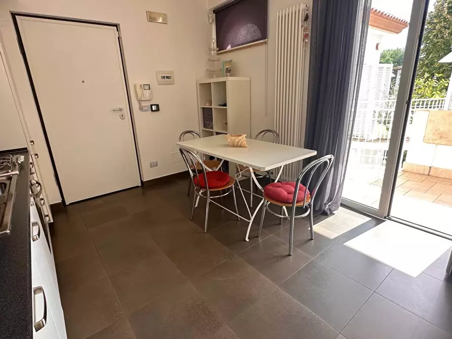 Immagine 6 di Appartamento in vendita  in Lungomare Trieste 54 a San Benedetto Del Tronto