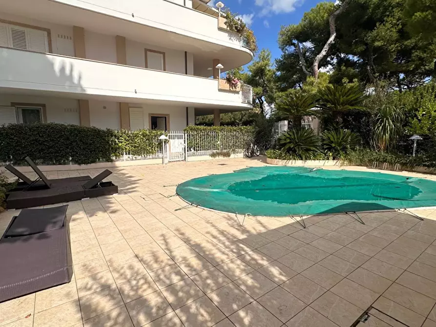 Immagine 19 di Appartamento in vendita  in Lungomare Trieste 54 a San Benedetto Del Tronto