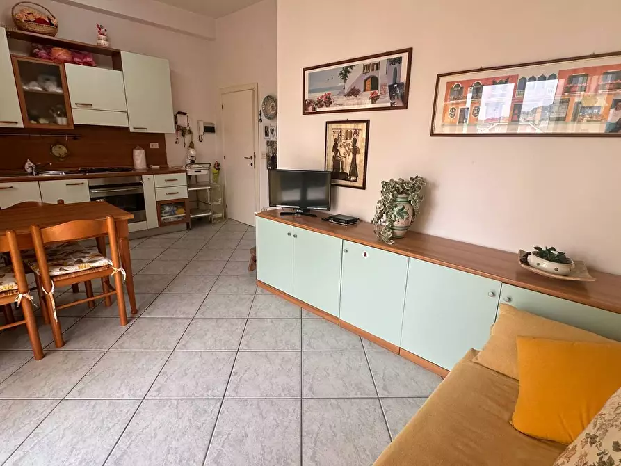 Immagine 14 di Appartamento in vendita  in Via Dei Mille 66 a San Benedetto Del Tronto