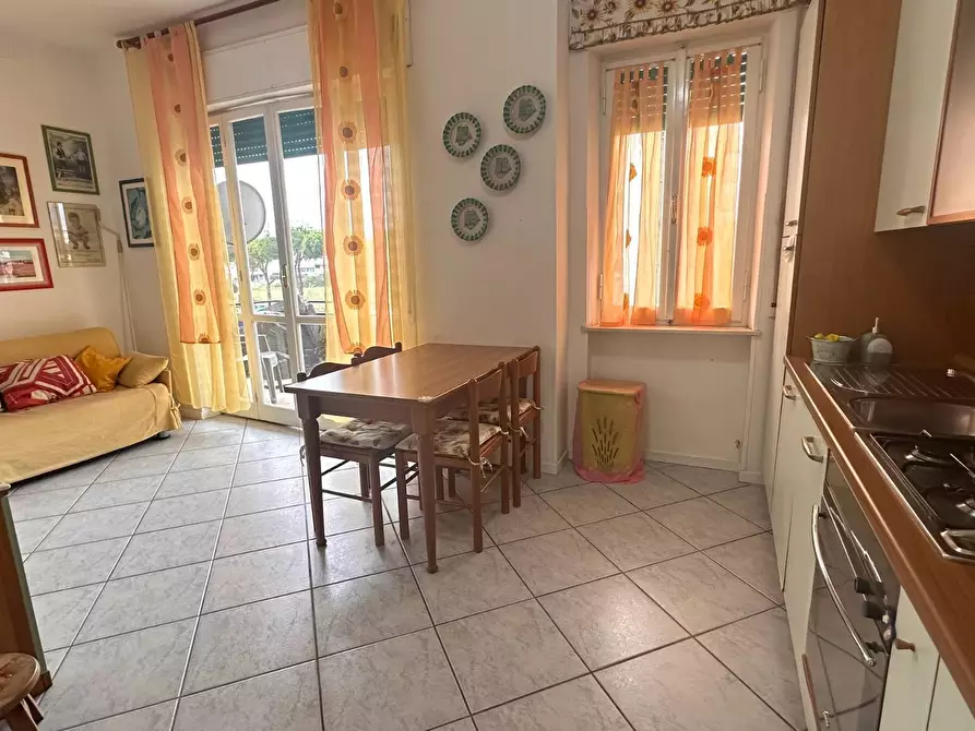 Immagine 15 di Appartamento in vendita  in Via Dei Mille 66 a San Benedetto Del Tronto