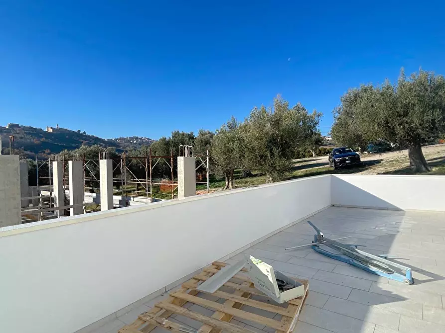 Immagine 28 di Villetta a schiera in vendita  in via vascello a Tortoreto