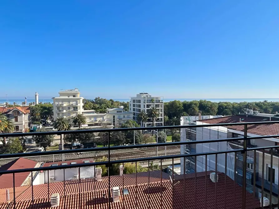 Immagine 42 di Appartamento in vendita  in Via Giovanni da Procida 3 a San Benedetto Del Tronto