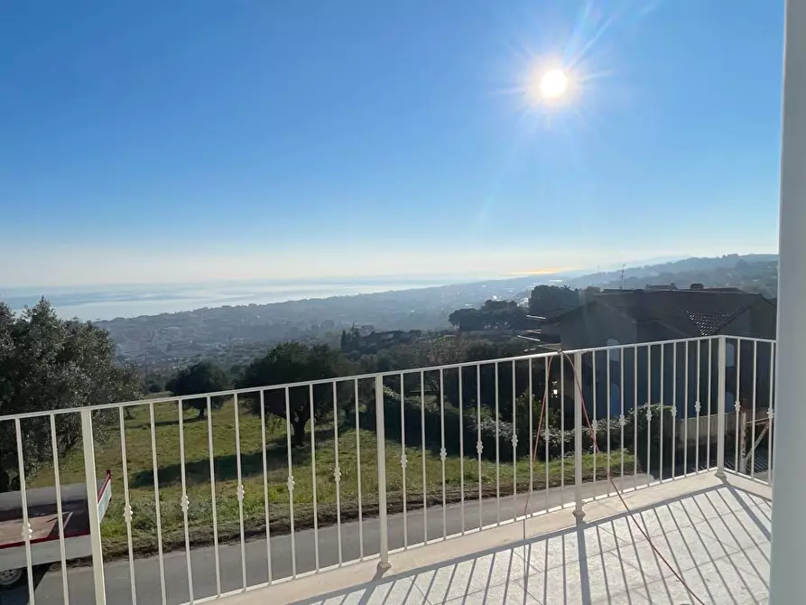 Immagine 12 di Villetta a schiera in vendita  in via vascello a Tortoreto