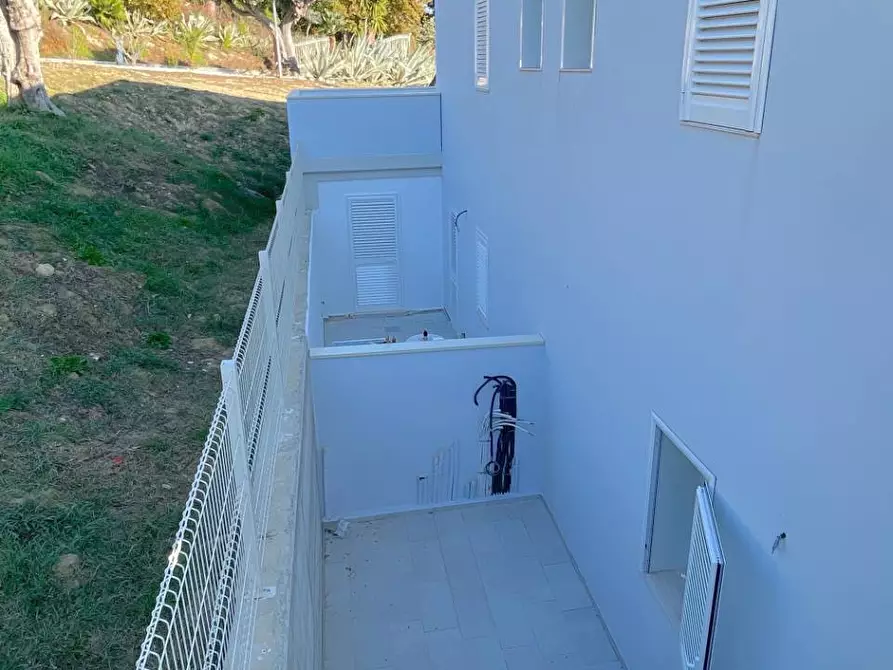 Immagine 17 di Villetta a schiera in vendita  in via vascello a Tortoreto