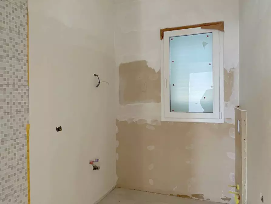 Immagine 31 di Villetta a schiera in vendita  in via vascello a Tortoreto