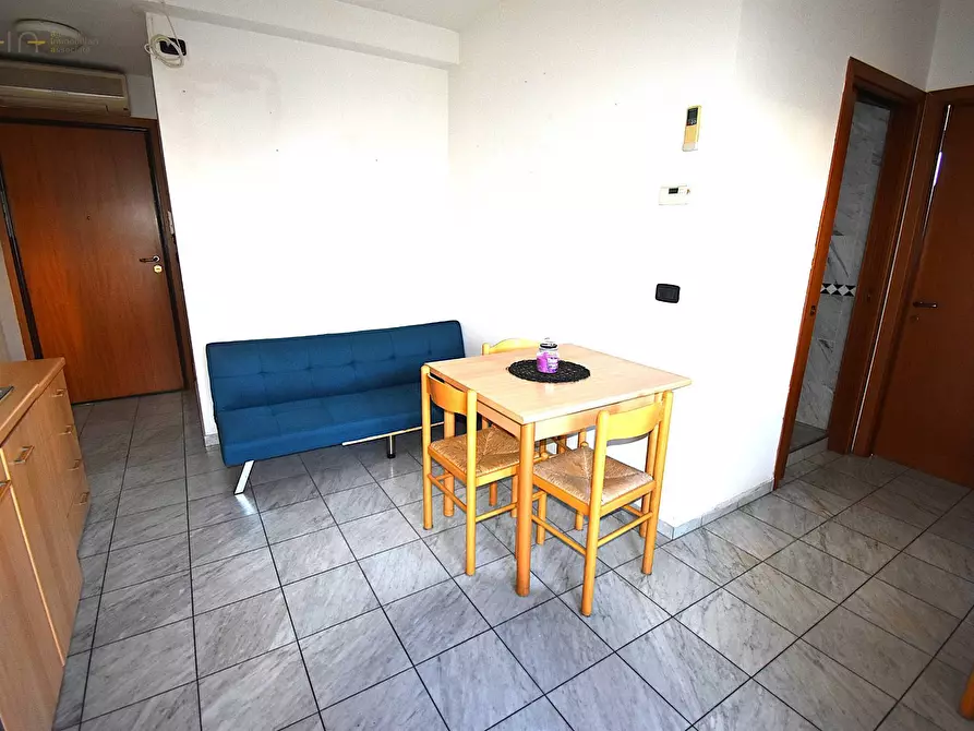 Immagine 22 di Appartamento in affitto  in Via Tedeschi a San Benedetto Del Tronto