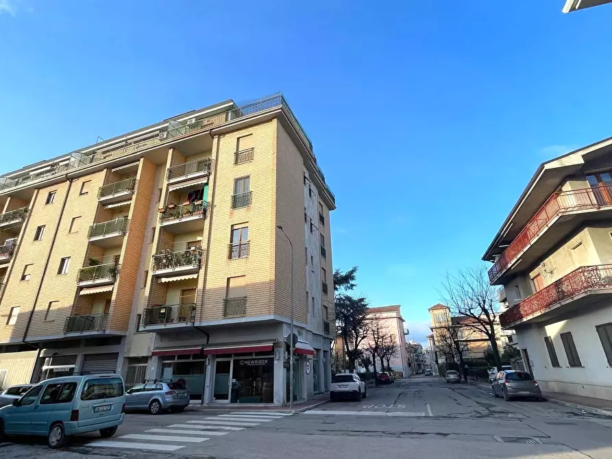 Immagine 23 di Appartamento in vendita  in VIA CRIVELLI 14 a Grottammare