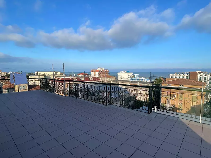 Immagine 2 di Appartamento in vendita  in VIA CRIVELLI 14 a Grottammare